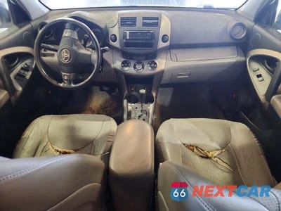 Zdjęcie 8 z 13 samochodu: 2008 TOYOTA RAV4 LIMITED VIN:JTMBK31V385053871 - miniatura