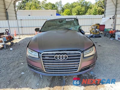 Piąte zdjęcie samochodu w środku: 2015 AUDI A8 QUATTRO VIN:WAUJ2AFD1FN028588 - miniatura