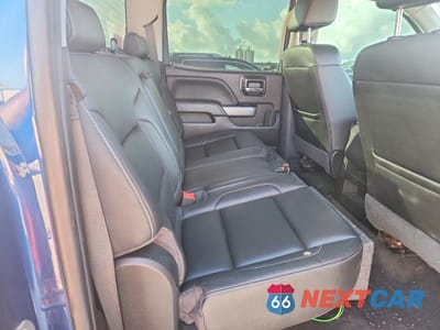 Zdjęcie 10 z 12 samochodu: 2018 CHEVROLET SILVERADO K1500 LT VIN:3GCUKREC2JG455853 - miniatura