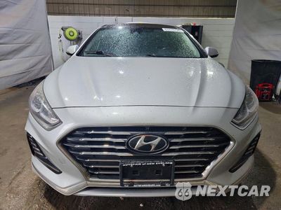 Piąte zdjęcie samochodu w środku: 2018 HYUNDAI SONATA HYBRID LIMITED VIN:KMHE34L32JA086977 - miniatura