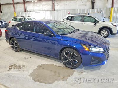 Czwarte zdjęcie samochodu z boku: 2023 NISSAN ALTIMA SR VIN:1N4BL4CV0PN313373 - miniatura