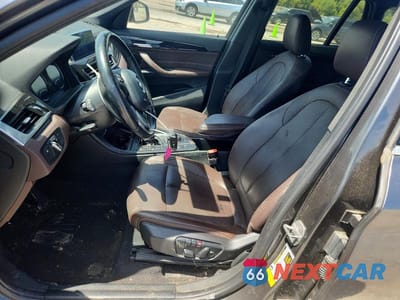 Zdjęcie 7 z 13 samochodu: 2018 BMW X1 SDRIVE28I VIN:WBXHU7C32J3F04481 - miniatura