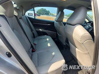 Zdjęcie 10 z 12 samochodu: 2020 TOYOTA CAMRY SE VIN:4T1G11AK2LU892990 - miniatura