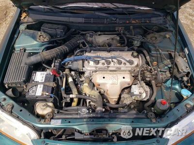 Zdjęcie 11 z 12 samochodu: 2002 HONDA ACCORD LX VIN:1HGCG56442A141247 - miniatura