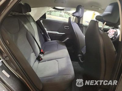 Zdjęcie 10 z 13 samochodu: 2025 KIA K4 LXS VIN:3KPFT4DE3SE060072 - miniatura