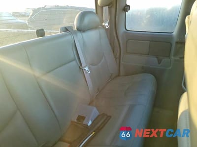 Zdjęcie 10 z 12 samochodu: 2007 GMC SIERRA 2500HD CLASSIC VIN:1GTHK29D67E131283 - miniatura