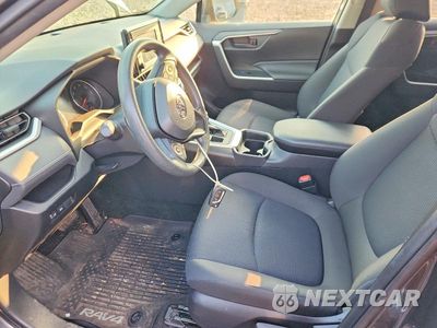 Zdjęcie 7 z 13 samochodu: 2020 TOYOTA RAV4 LE VIN:JTMF1RFV0LD068701 - miniatura