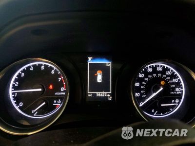 Zdjęcie 9 z 13 samochodu: 2020 TOYOTA CAMRY LE VIN:4T1C11AK6LU934172 - miniatura