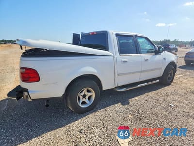 Piąte zdjęcie samochodu w środku: 2003 FORD F150 SUPERCREW VIN:1FTRW07633KD42079 - miniatura