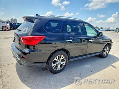 Trzecie zdjęcie samochodu z tyłu: 2019 NISSAN PATHFINDER SL VIN:5N1DR2MN7KC604554 - miniatura