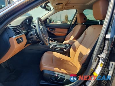 Zdjęcie 7 z 12 samochodu: 2015 BMW 328 XI SULEV VIN:WBA3B5C54FF961103 - miniatura