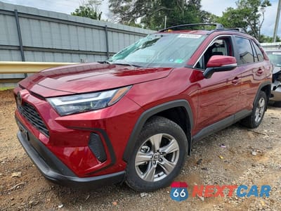 2024 TOYOTA RAV4 XLE 2T3P1RFV1RW477404 - główne zdjęcie licytacji z USA - miniatura