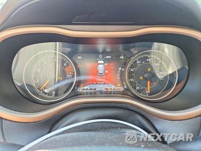 Zdjęcie 9 z 13 samochodu: 2017 JEEP CHEROKEE LIMITED VIN:1C4PJMDB1HW544479 - miniatura