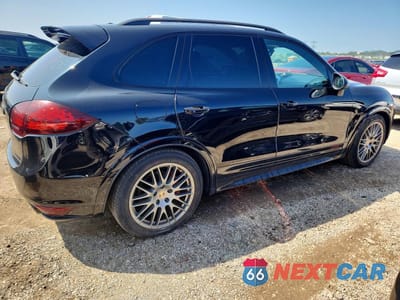 Trzecie zdjęcie samochodu z tyłu: 2014 PORSCHE CAYENNE GTS VIN:WP1AD2A23ELA73470 - miniatura