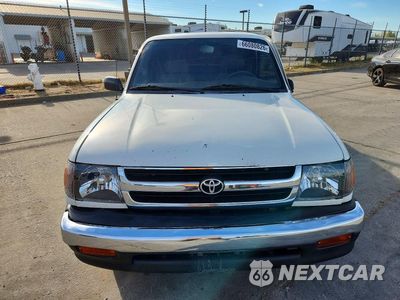 Piąte zdjęcie samochodu w środku: 1998 TOYOTA TACOMA BASE VIN:4TAVL52N1WZ092786 - miniatura