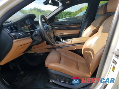 Zdjęcie 7 z 13 samochodu: 2011 BMW 750 LI VIN:WBAKB8C55BC852108 - miniatura