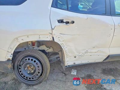 Zdjęcie 11 z 13 samochodu: 2026 CHEVROLET EQUINOX LT VIN:3GNAXPEG5TL370471 - miniatura