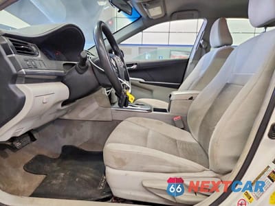 Zdjęcie 7 z 12 samochodu: 2012 TOYOTA CAMRY HYBRID LE VIN:4T1BD1FK0CU033617 - miniatura