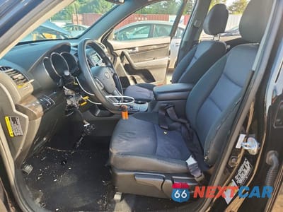 Zdjęcie 7 z 13 samochodu: 2012 KIA SORENTO LX VIN:5XYKT3A14CG246363 - miniatura
