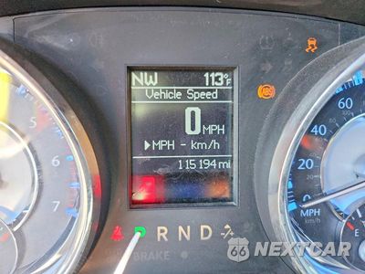 Zdjęcie 9 z 12 samochodu: 2011 CHRYSLER 300C VIN:2C3CA6CT6BH581235 - miniatura