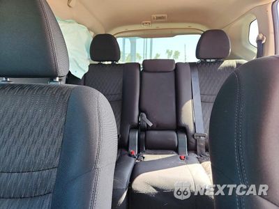 Zdjęcie 10 z 14 samochodu: 2018 NISSAN ROGUE S VIN:5N1AT2MV9JC787846 - miniatura