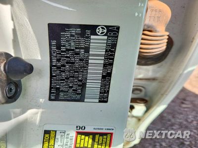 Zdjęcie 12 z 12 samochodu: 2018 TOYOTA COROLLA L VIN:5YFBURHE6JP773290 - miniatura