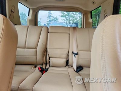 Zdjęcie 10 z 13 samochodu: 2005 MERCEDES-BENZ ML 350 VIN:4JGAB57EX5A542460 - miniatura