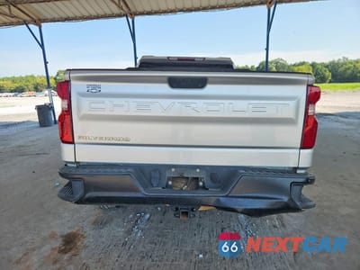 Zdjęcie 6 z 12 samochodu: 2020 CHEVROLET SILVERADO K1500 VIN:3GCUYAEF5LG393667 - miniatura