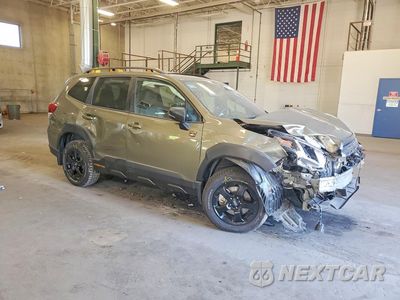 Czwarte zdjęcie samochodu z boku: 2025 SUBARU FORESTER WILDERNESS VIN:JF2SKAJCXSH402180 - miniatura