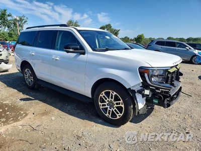 Czwarte zdjęcie samochodu z boku: 2025 FORD EXPEDITION ACTIVE VIN:1FMJU1J88SEA23157 - miniatura