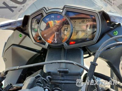 Zdjęcie 7 z 9 samochodu: 2021 KAWASAKI ZX636 K VIN:JKBZXJH17MA009130 - miniatura