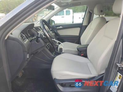 Zdjęcie 7 z 13 samochodu: 2018 VOLKSWAGEN TIGUAN SE VIN:3VV3B7AX3JM169232 - miniatura