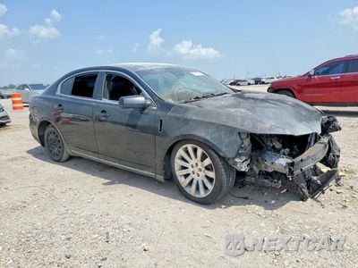 Czwarte zdjęcie samochodu z boku: 2010 LINCOLN MKS VIN:1LNHL9DR0AG611335 - miniatura