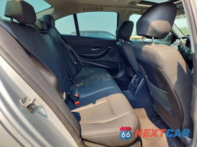 Zdjęcie 10 z 12 samochodu: 2018 BMW 320 XI VIN:WBA8E5G56JNV01754 - miniatura