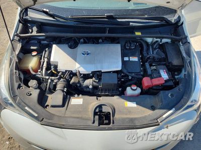 Zdjęcie 11 z 12 samochodu: 2016 TOYOTA PRIUS FOUR VIN:JTDKARFU5G3003134 - miniatura