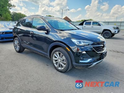 Czwarte zdjęcie samochodu z boku: 2023 BUICK ENCORE GX ESSENCE VIN:KL4MMGSL9PB133791 - miniatura