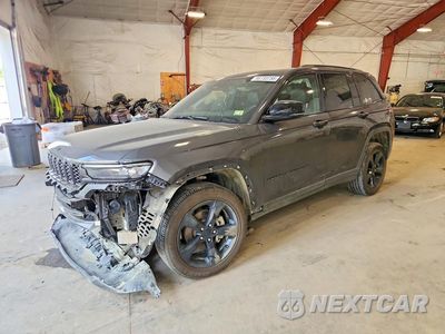 2025 JEEP GRAND CHEROKEE LAREDO 1C4RJHAG4SC366799 - główne zdjęcie licytacji z USA - miniatura