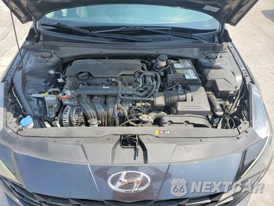 Zdjęcie 11 z 12 samochodu: 2022 HYUNDAI ELANTRA SE VIN:5NPLL4AG3NH075177 - miniatura