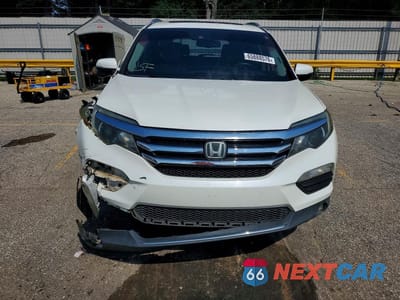 Piąte zdjęcie samochodu w środku: 2018 HONDA PILOT TOURING VIN:5FNYF5H98JB007959 - miniatura