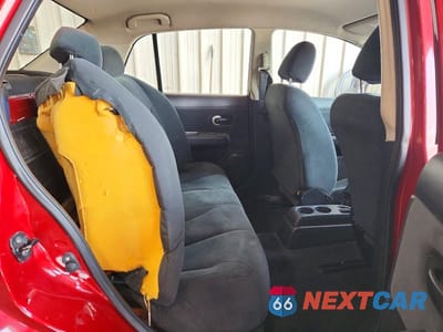 Zdjęcie 10 z 13 samochodu: 2010 NISSAN VERSA 1.8 S VIN:3N1BC1AP0AL381079 - miniatura