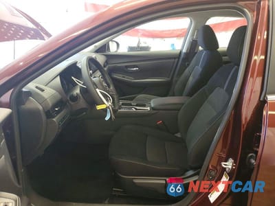 Zdjęcie 7 z 12 samochodu: 2025 NISSAN SENTRA SV VIN:3N1AB8CV3SY415054 - miniatura