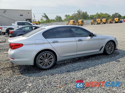 Trzecie zdjęcie samochodu z tyłu: 2017 BMW 540 XI VIN:WBAJE7C34HG890362 - miniatura