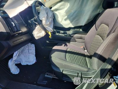 Zdjęcie 7 z 13 samochodu: 2024 NISSAN PATHFINDER S VIN:5N1DR3AC8RC207535 - miniatura