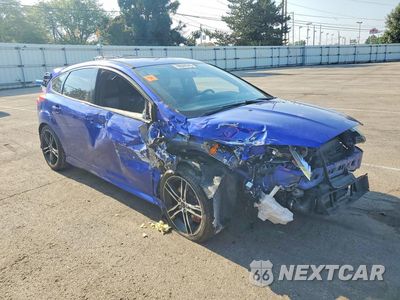 Czwarte zdjęcie samochodu z boku: 2015 FORD FOCUS ST VIN:1FADP3L98FL247790 - miniatura