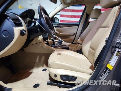 Zdjęcie 7 z 13 samochodu: 2013 BMW X1 SDRIVE28I VIN:WBAVM1C50DVW43297 - miniatura