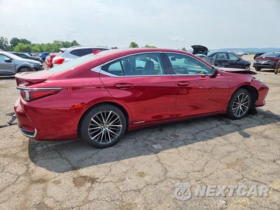 Trzecie zdjęcie samochodu z tyłu: 2022 LEXUS ES 300H BASE VIN:58ADA1C13NU016366 - miniatura