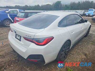 Trzecie zdjęcie samochodu z tyłu: 2025 BMW 430XI GRAN COUPE VIN:WBA33FB09SFU63854 - miniatura