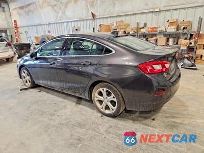 Drugie zdjęcie samochodu z przodu: 2017 CHEVROLET CRUZE PREMIER VIN:1G1BF5SM4H7248378 - miniatura