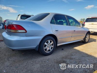 Trzecie zdjęcie samochodu z tyłu: 2002 HONDA ACCORD EX VIN:JHMCG56612C018251 - miniatura