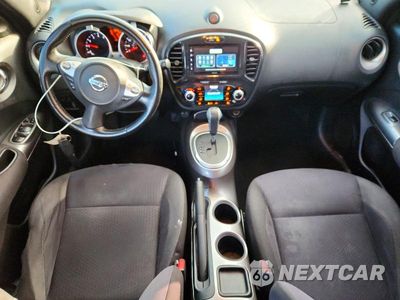 Zdjęcie 8 z 13 samochodu: 2012 NISSAN JUKE S VIN:JN8AF5MV8CT127351 - miniatura